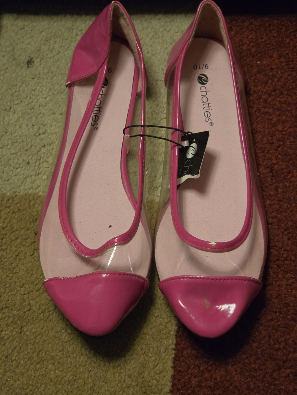 Chatties Pink Pointed-Toe Ballet Flats